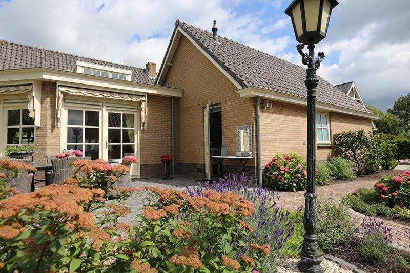 Bed and Breakfast Het Jaarsveldhof Montfoort Exterior foto